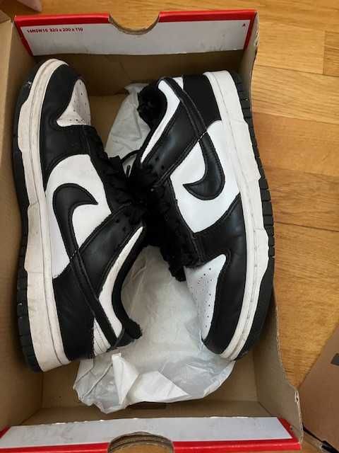 Nike dunk low panda