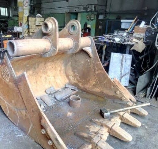 Ремонт ковшы экскаватор и погрузчик