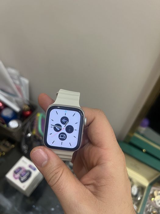 Apple watch 5 serices