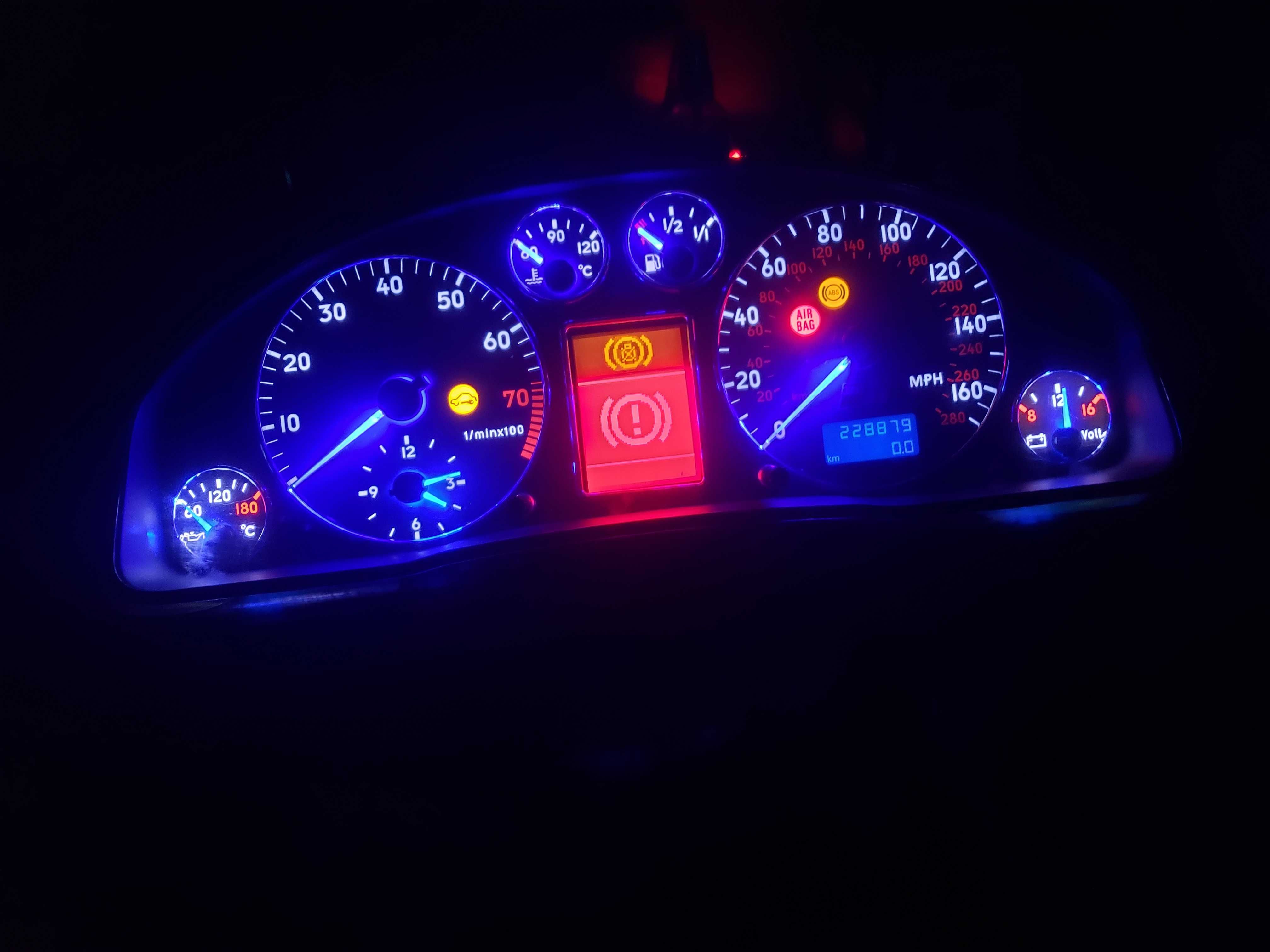 Километраж от Audi S4 B5