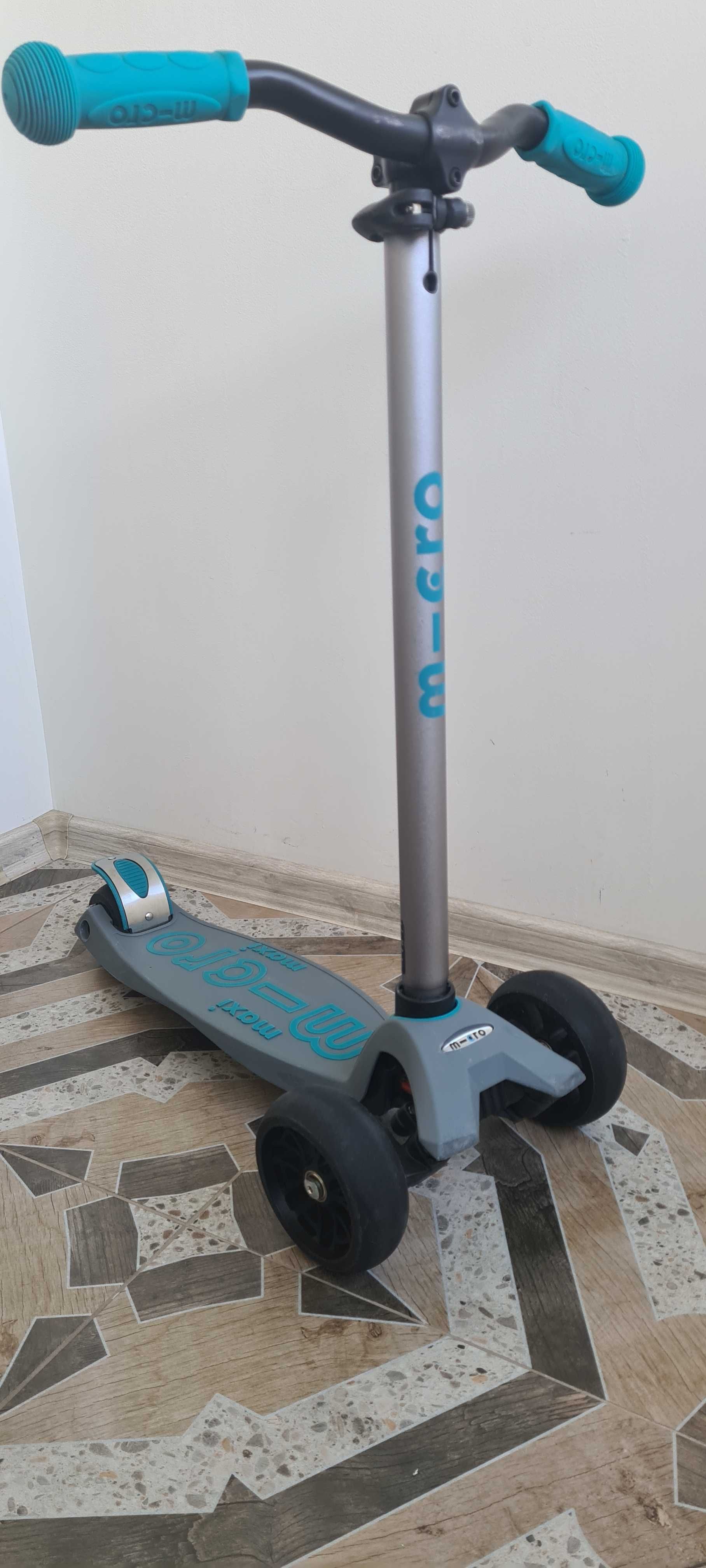 Тротинетка Micro Maxi Pro