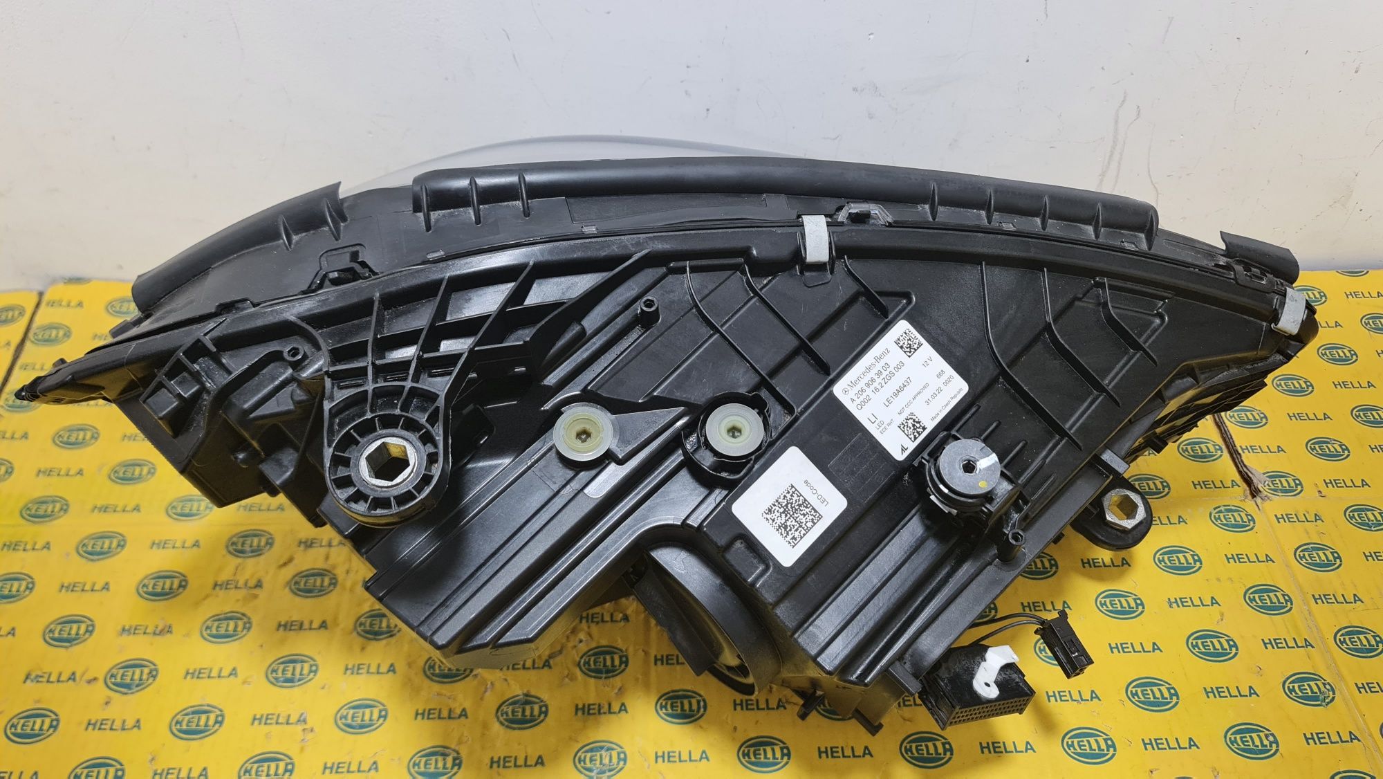 Far stanga Led High Performance Mercedes C a206 w206 a2069063903