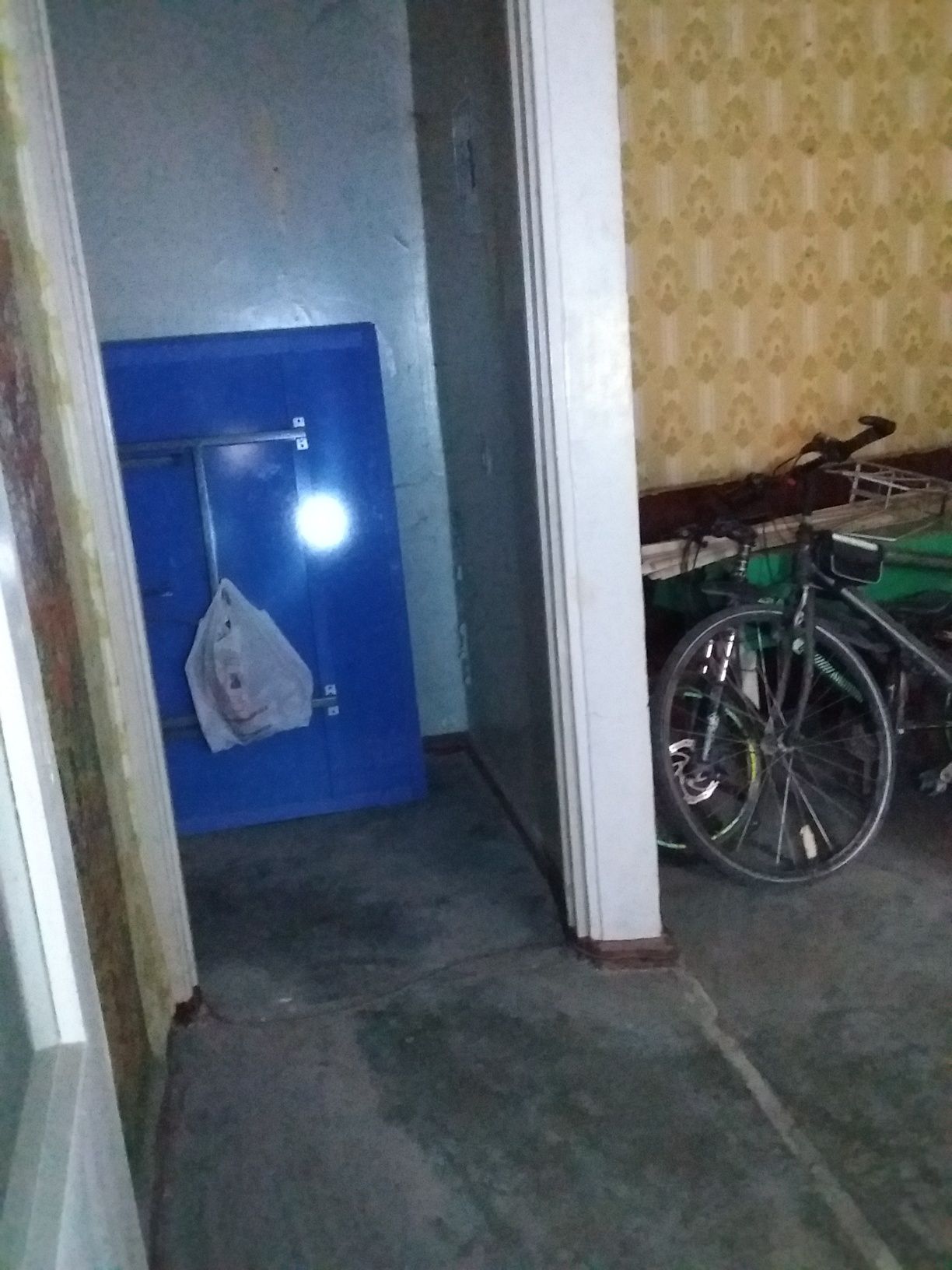 Продается 2х комнатная квартира