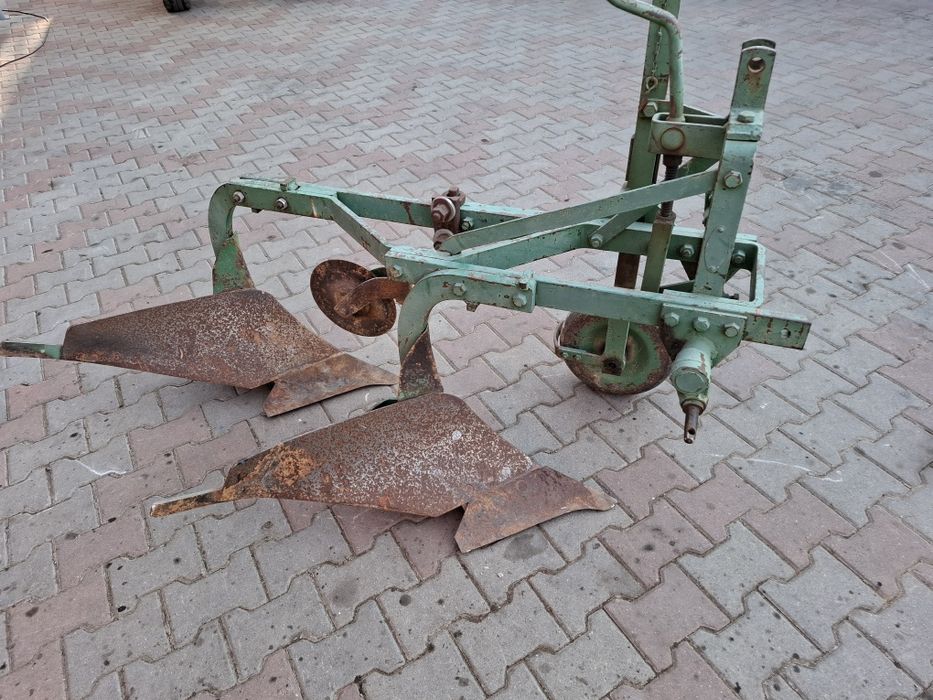 Plug două brazde marca Eberhard