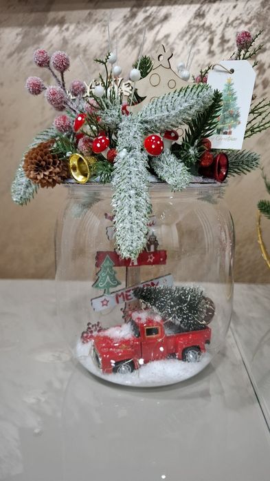 Aranjamente pentru Crăciun cu instalație luminoasă