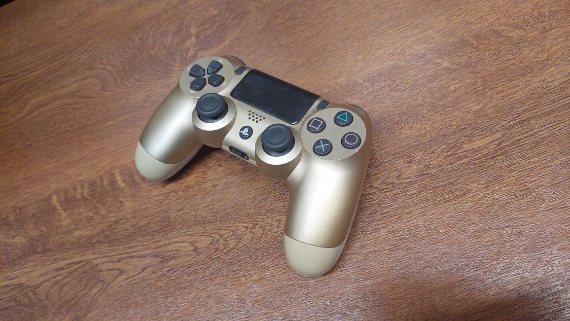 геймпад dualshock4