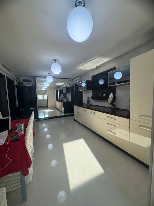 Apartament 3 camere