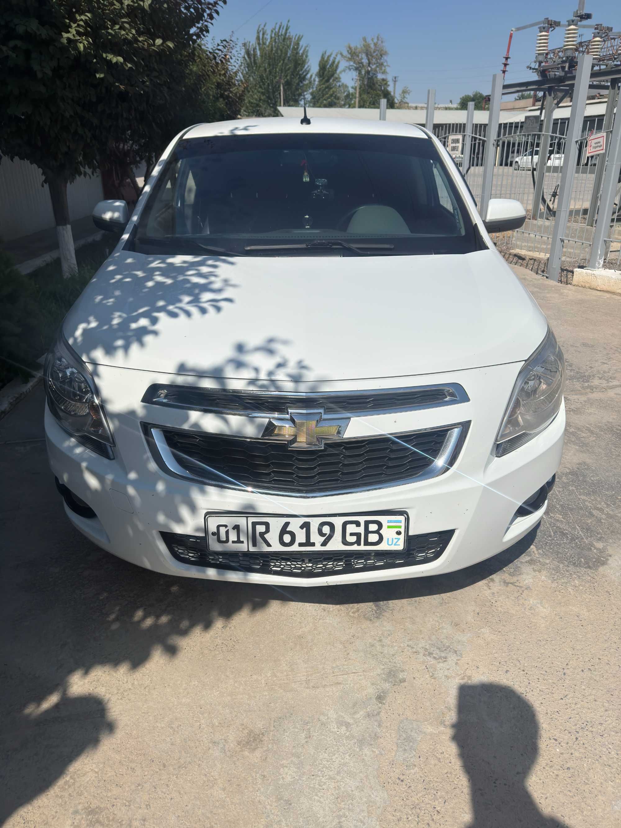 Cobalt автомат 2019йил 190 000пробег 9500 келишамиз.