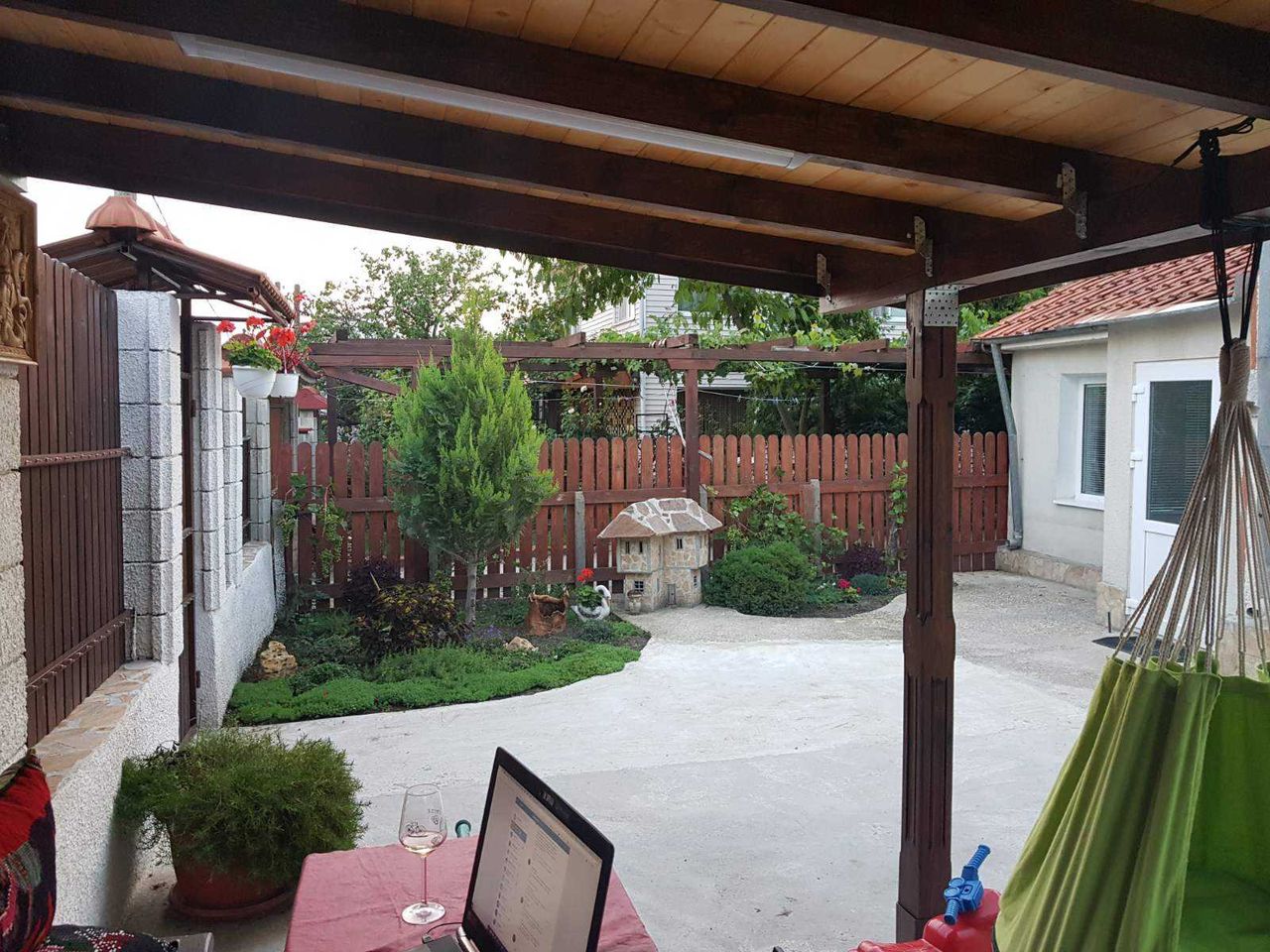 Продава се Къща в Варна, Общината - 145 кв.м за 1794 €/кв.м - Снимка #2