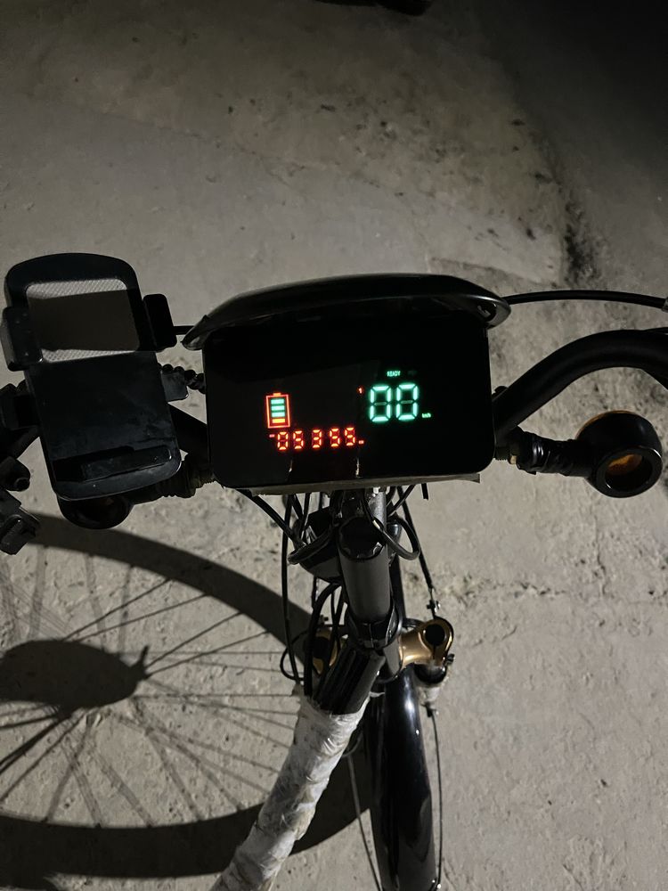 Elektro skuter..