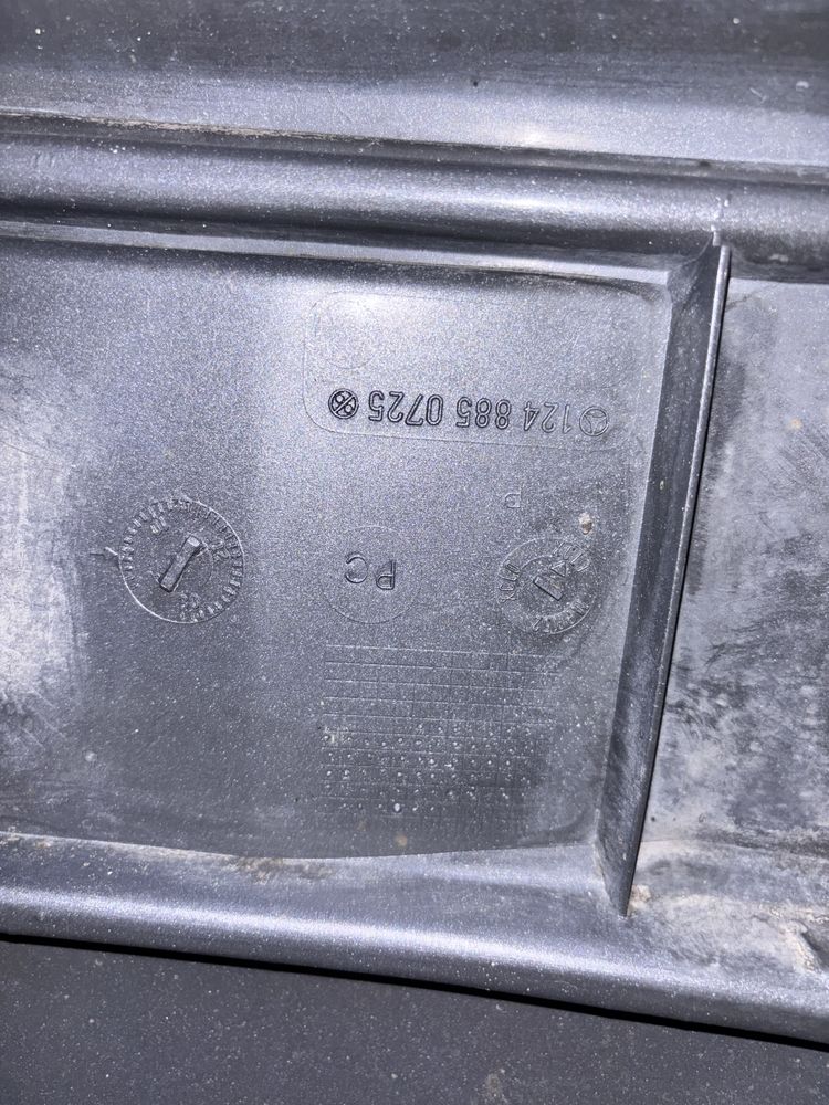 Бампер перед mersedes w124