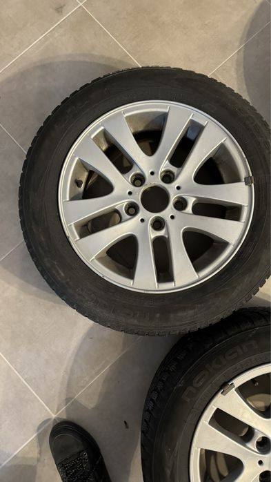 Jante BMW 5x120 16” plus cauciucuri Nokian WR D4 205/60/16