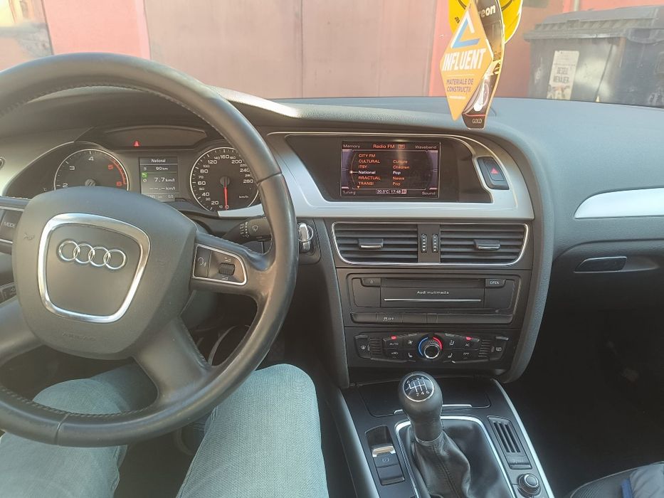 Audi A4 b8 an 2012 2.0 tdi 143 cp euro 5 un singur proprietar