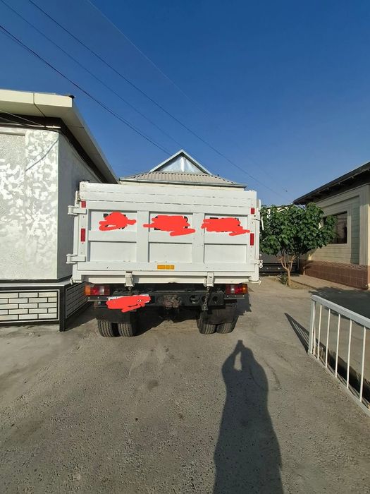 10 тонналик хово самосвал сотилади