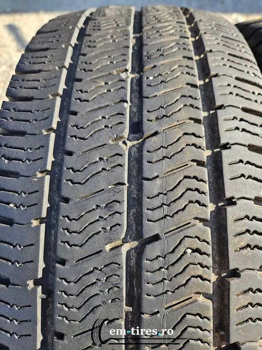 SET 2 Anvelope Iarna 215/65 R16C BARUM Snowvanis 3 109/107R