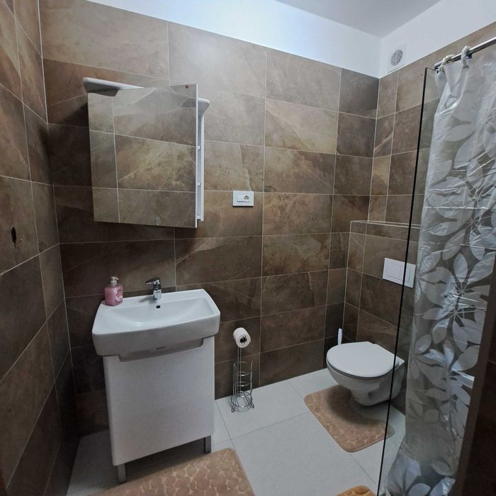 Apartament de inchiriat