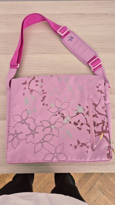 Geantă laptop de umăr