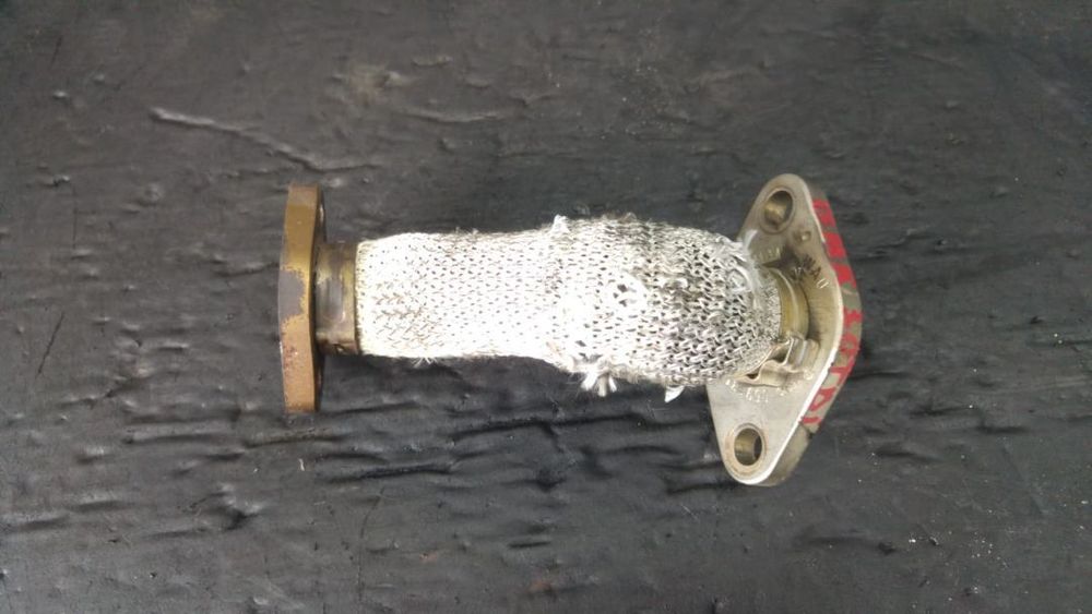 conducta egr 3.0 tdi bmk audi  a6 4f   059131525