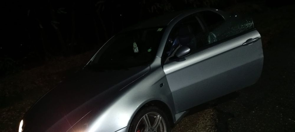 Vând Alfa Romeo GT 2.0