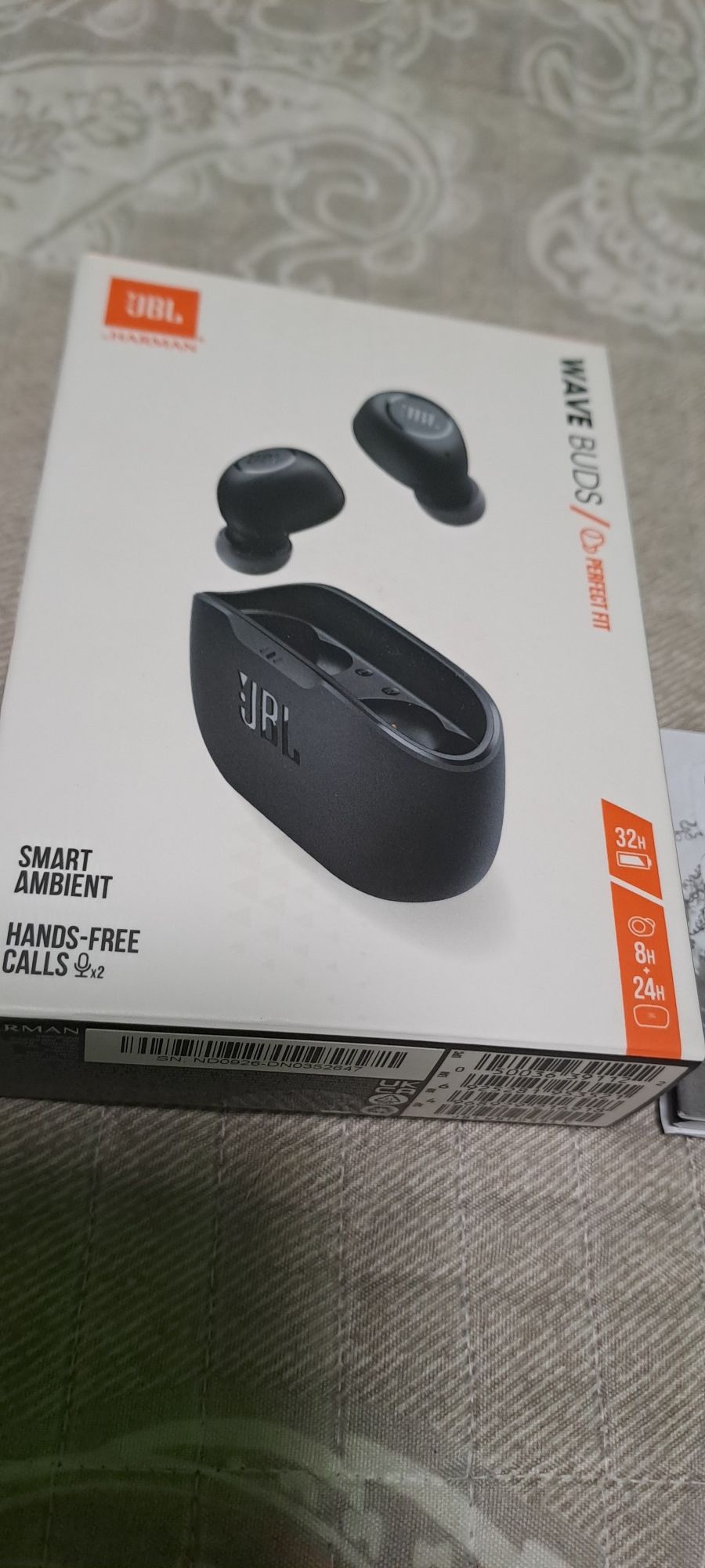 Новые JBL Wave Buds