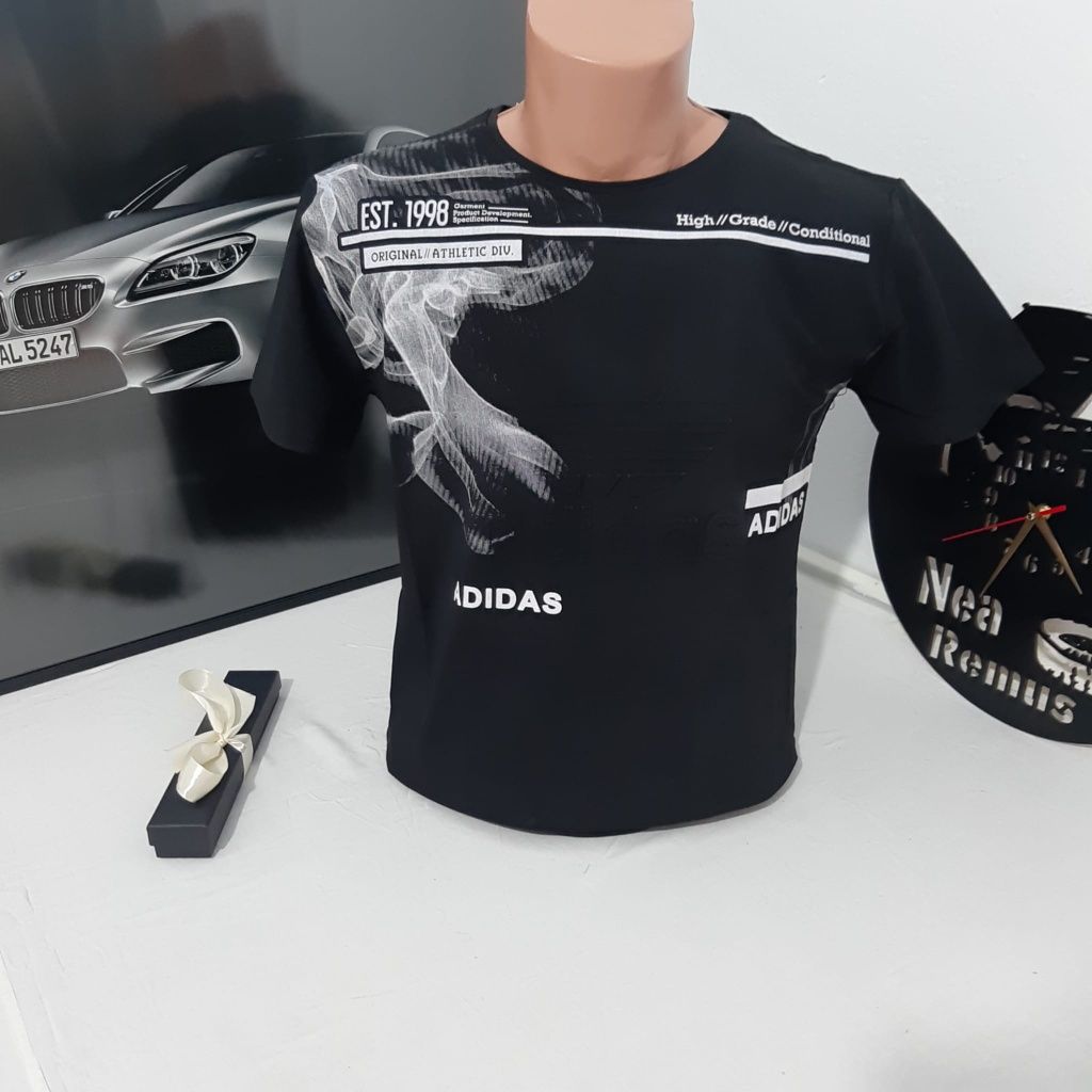 Tricou cu model 3D