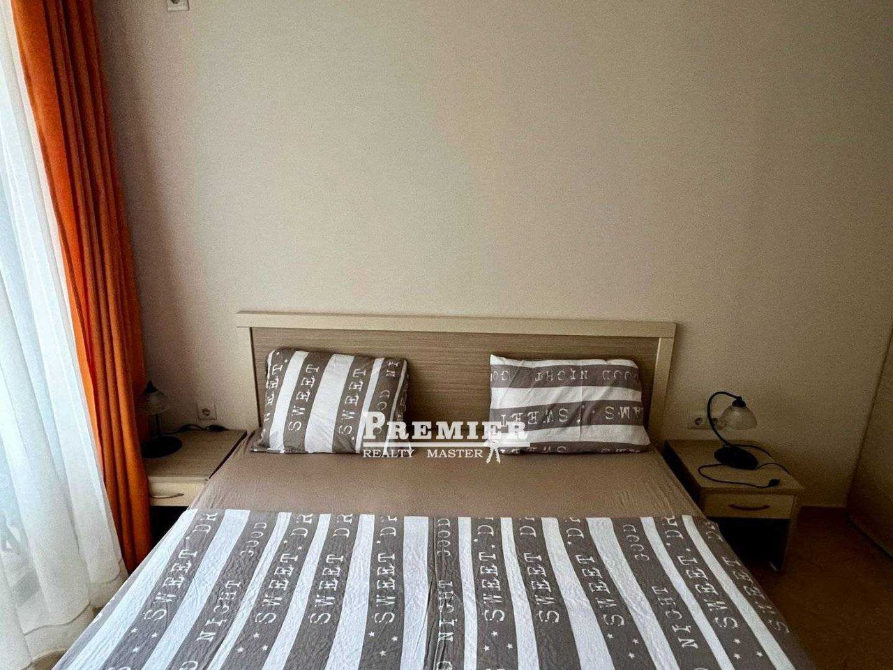 Продава се Двустаен апартамент в к.к. Слънчев бряг - 65 кв.м за 1154 €/кв.м - Снимка #16