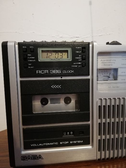 Radio Cassette Tape SABA RCR 384 Clock - Vintage/Made in RFG