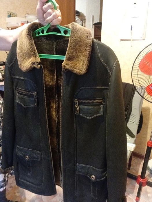 Продам ..дублёнку новую..