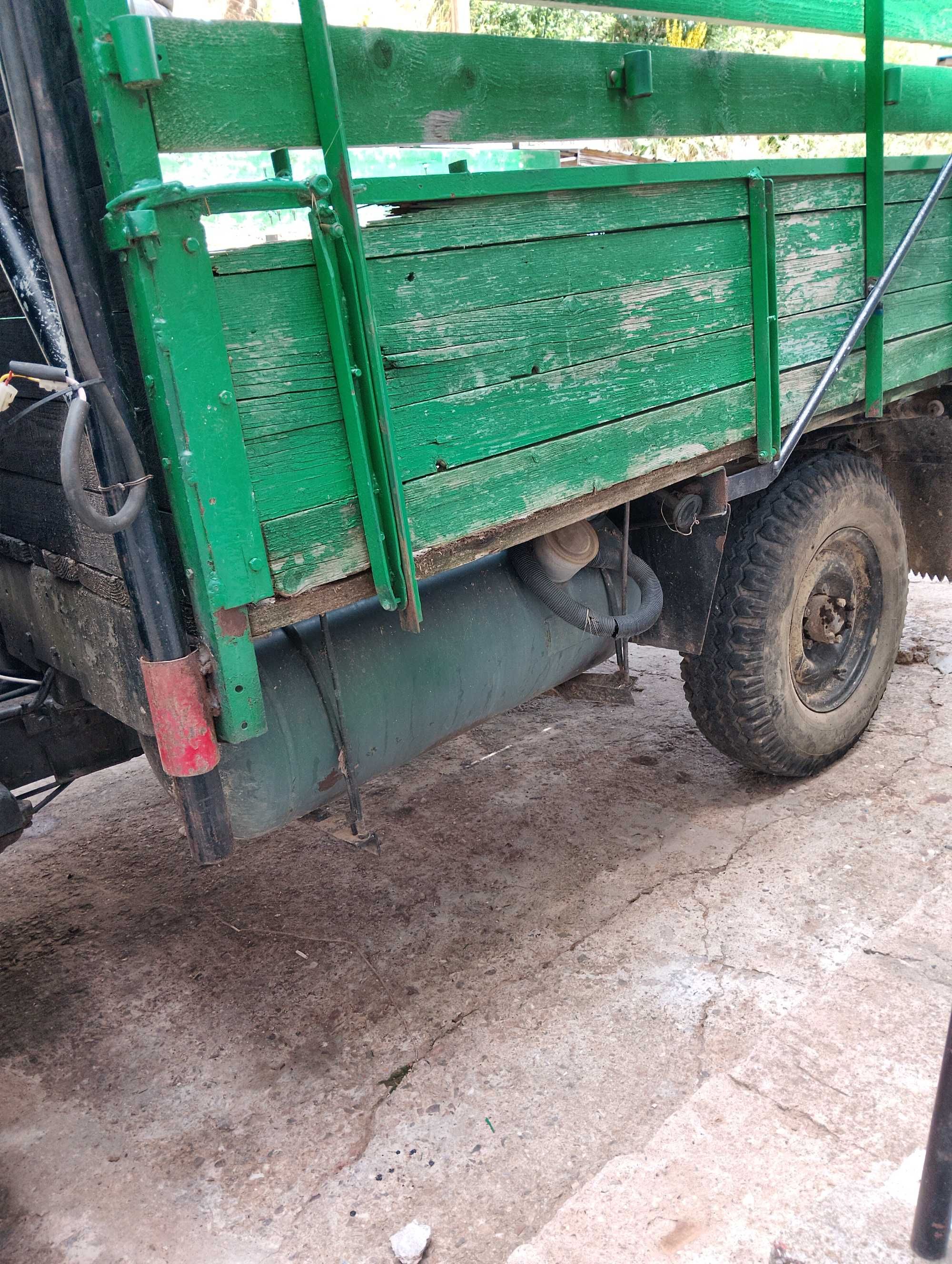 УАЗ 469 бордови на газ