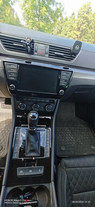 Skoda Superb 2016 • 2.0 TDI 150 CP • DSG • Full Options
