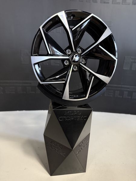 19цола  Skoda 5x112 Шкода 4бр