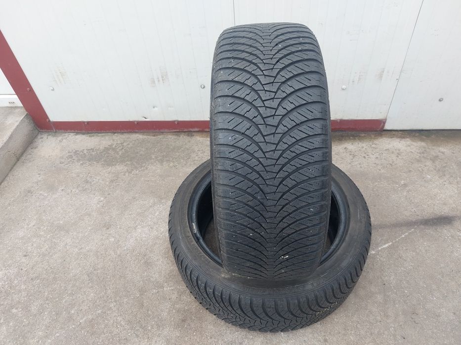 150 lei bucata! Doua anvelope ALLSEASONS 225 45 18 Falken! 7 mm