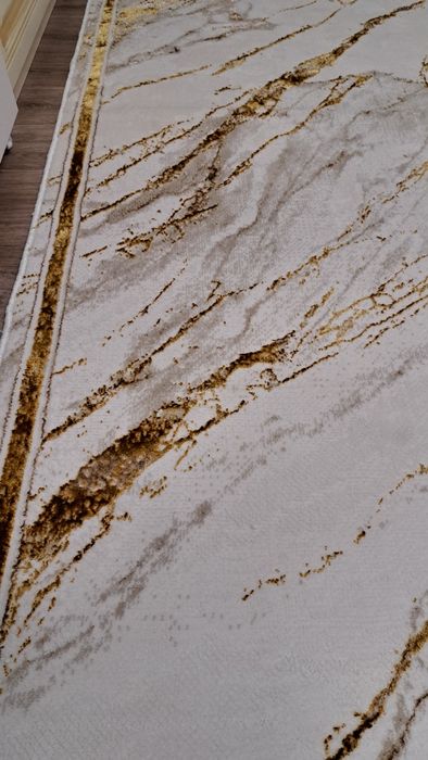 Новый ковёр, размером 140 на 250