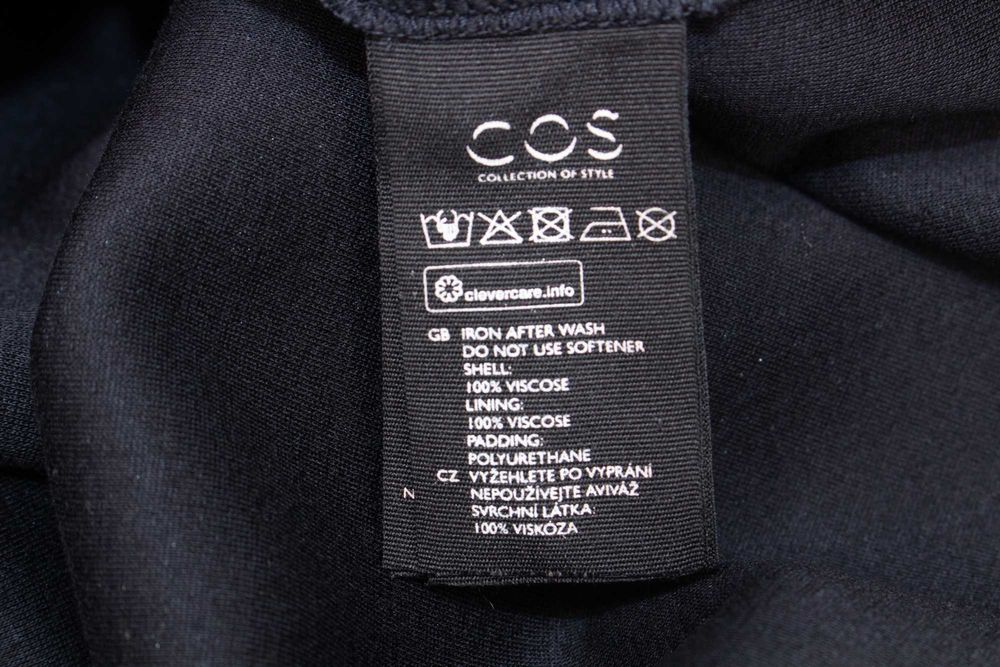 COS дамска черна рокля неопрен XS-S