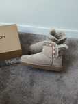Оригинални дамски боти UGG Естествена кожа /38 номер