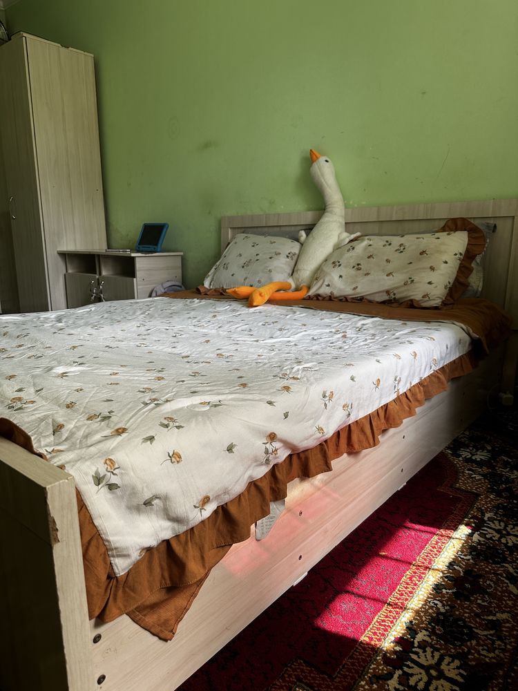 Продается кровать