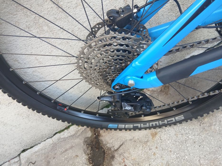 Full Suspension Canyon 29er an 2023