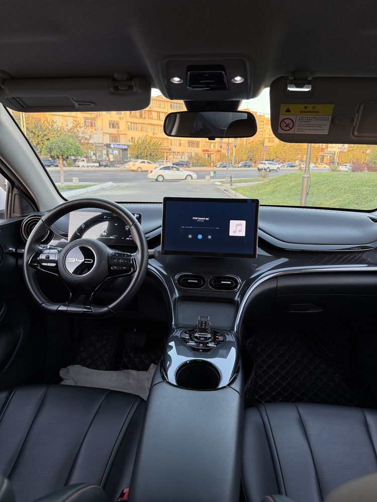 Byd e2 405 Luxury