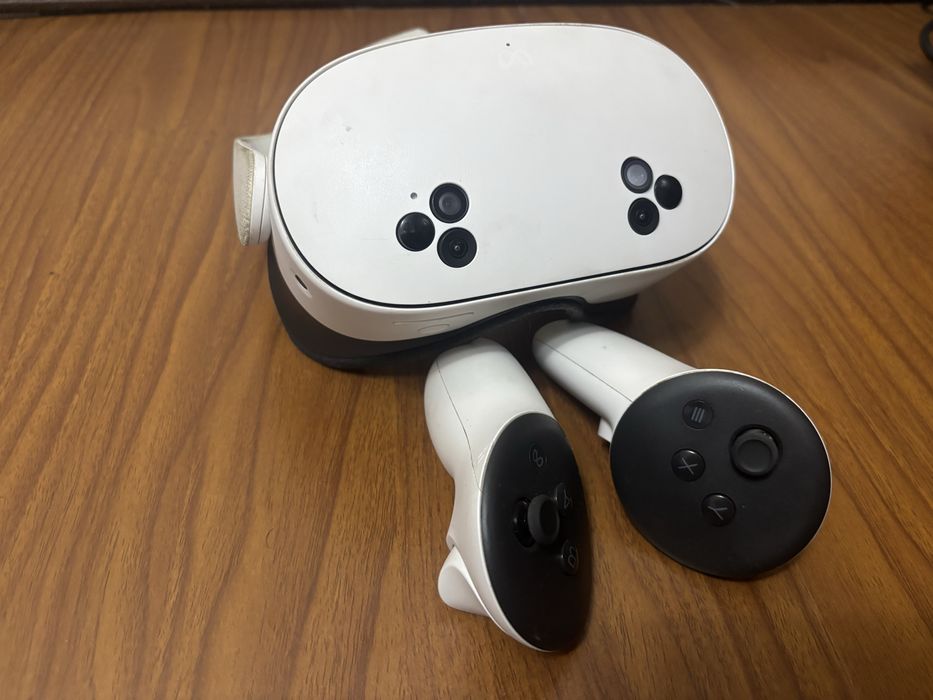Oculus Quest 3S 256 гб
