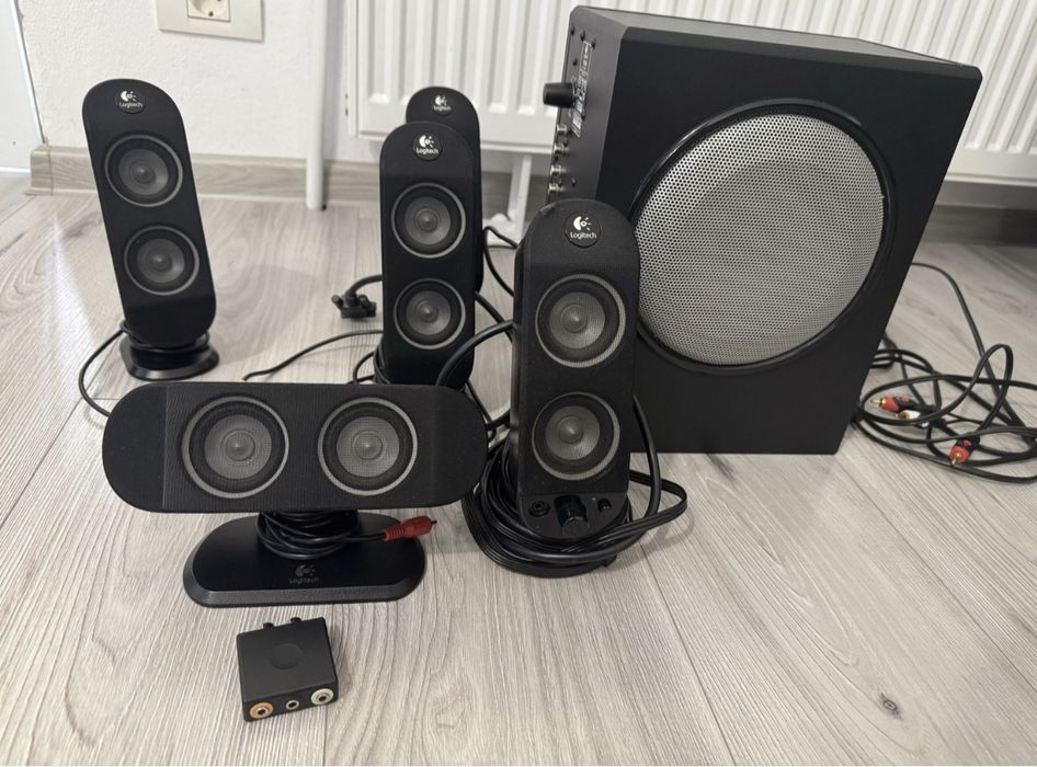 Logitech LE VÂND că m-am mutat la țară sunt perfecte pentru oraș .blok