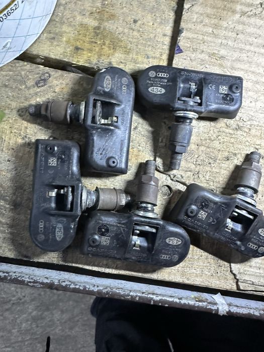Комплект 4бр датчици налягане на гуми Audi Vw Skoda Seat 1k0907255B