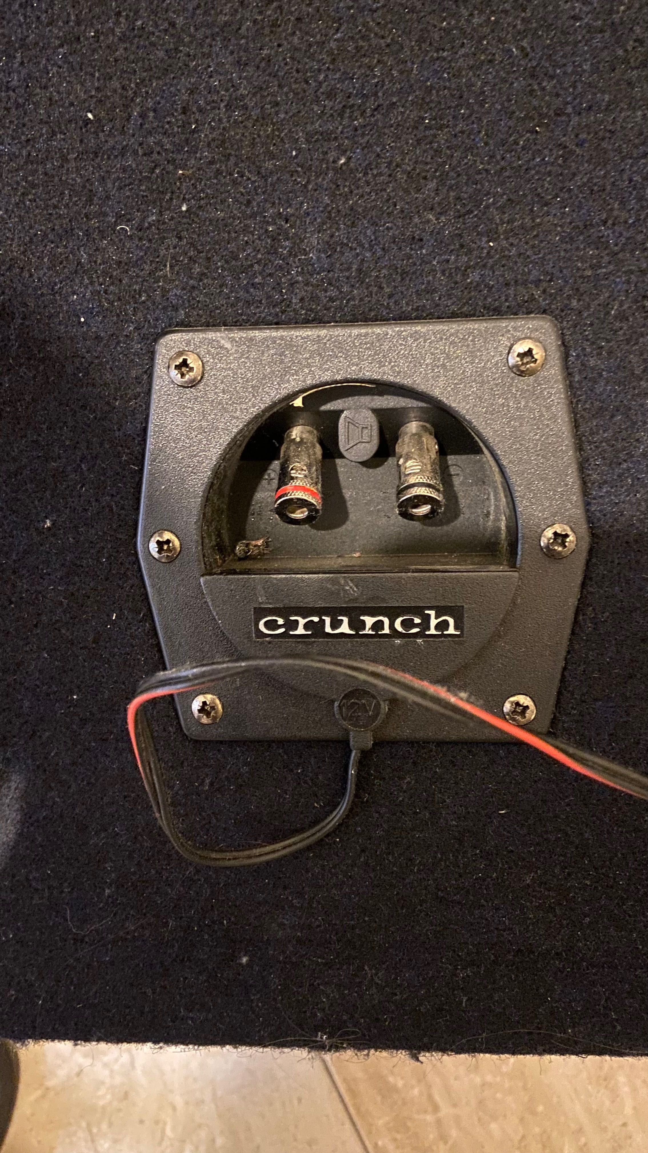 Бас каса Subwoofer Crunch CRB800