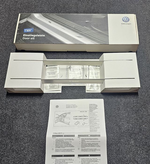 Ornamente prag aluminiu Volkswagen T-Roc 2017-> noi originale 

Cod