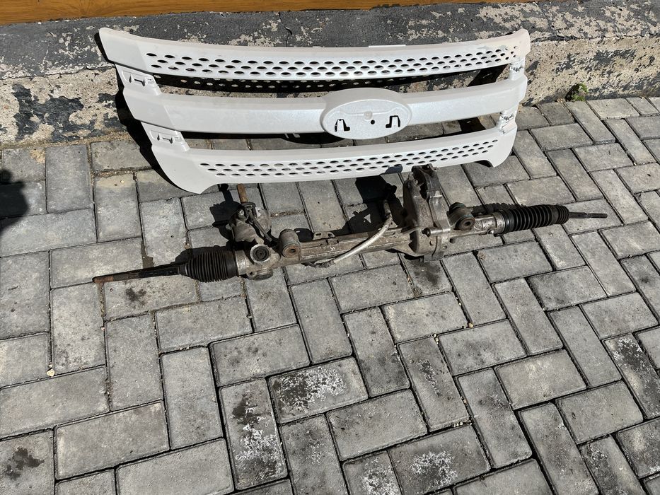 Продам запчасти на форд эсплорер 2012г