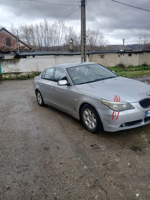 Vând bmw seria 5 citiți descrierea