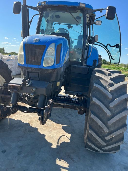 New Holland T6080 RangeCommand