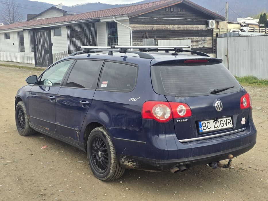 Vând Volkswagen Passat