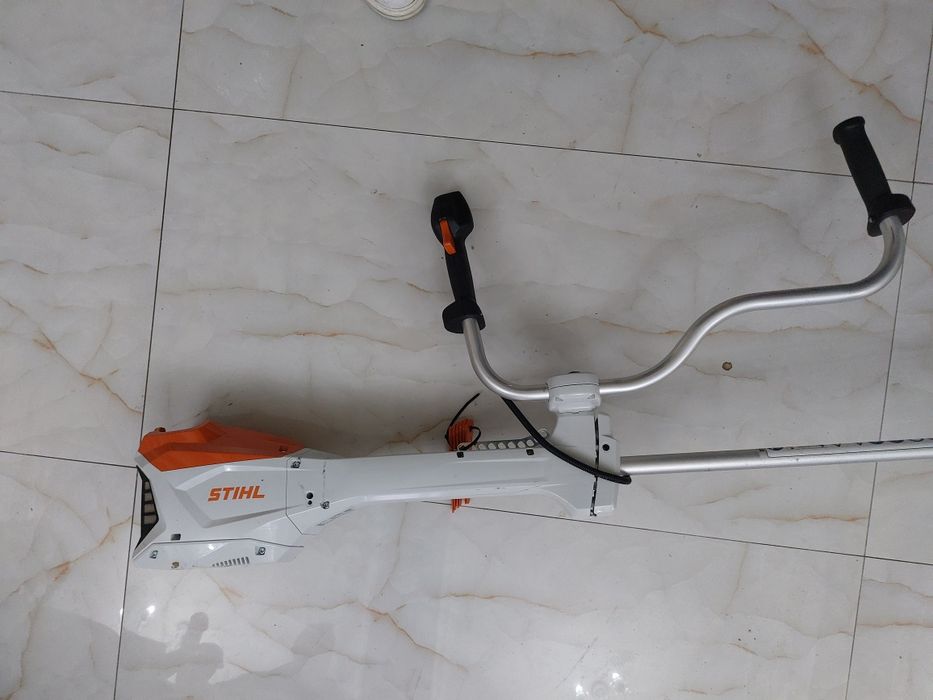 Motocoasa stihl fsa 400