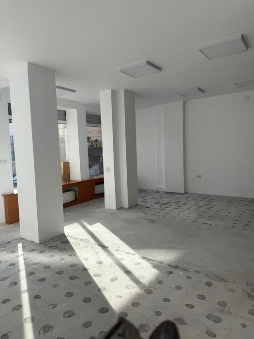 Birouri - Spatiu Comercial