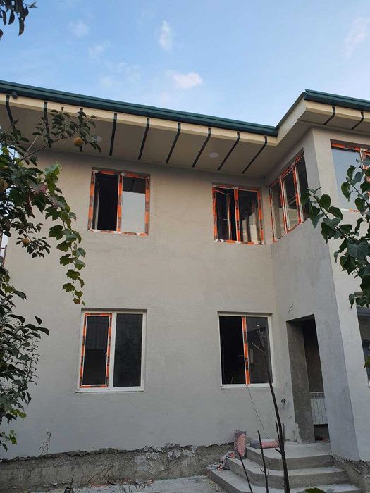 Изготовление и установка окон, дверей, витражных конструкций.